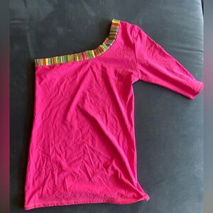 Bright pink, one shoulder bodycon top.